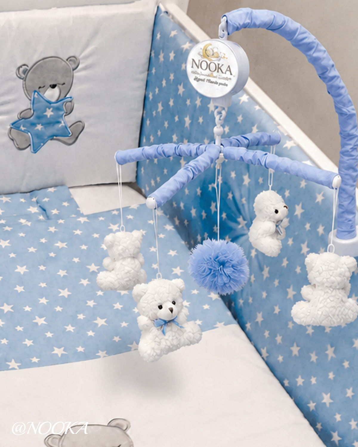 Set lenjerie ESENTIAL cu aparatori clasice NOOKA Blue Stars