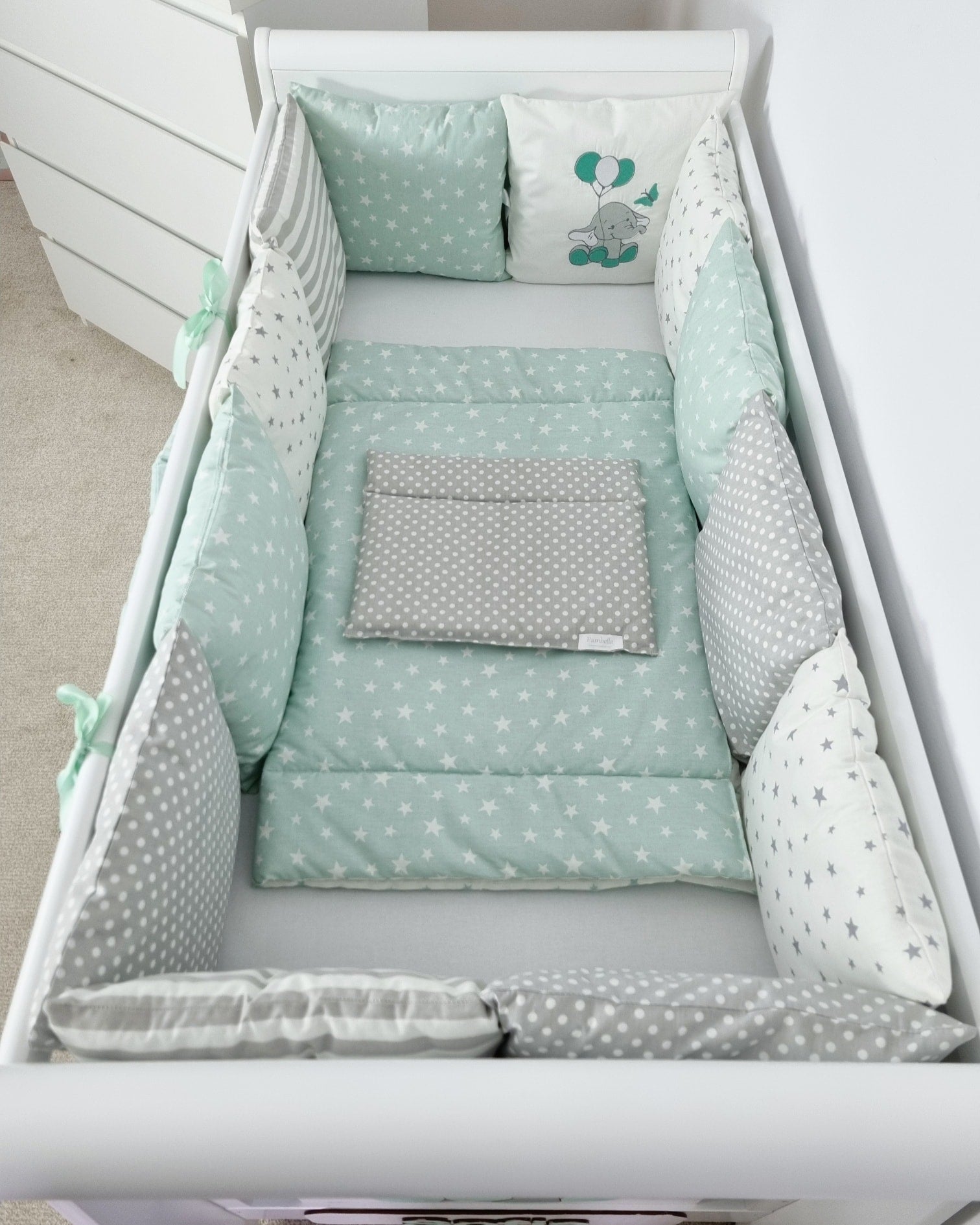 Set lenjerie  CONFORT cu laterale tip perne - 12 perne