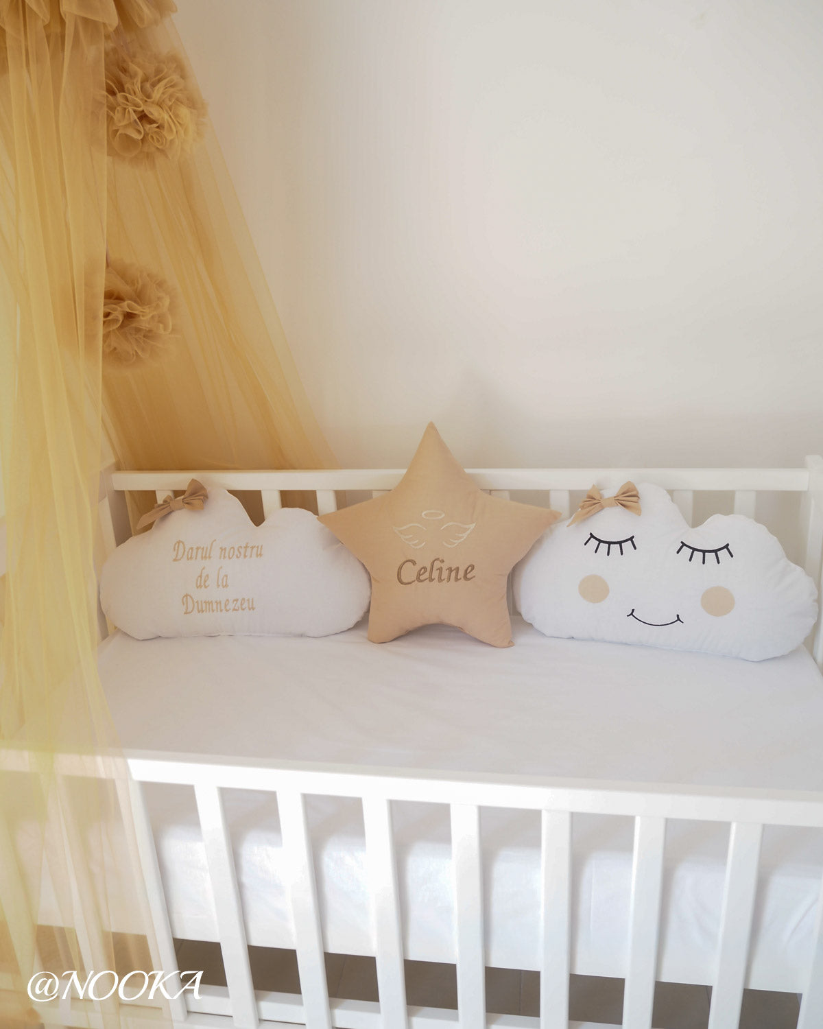 Perne decorative NOOKA - steluta personalizata