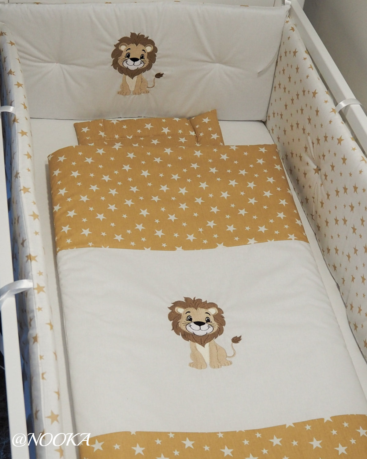 Set lenjerie ESENTIAL cu aparatori clasice NOOKA Little Lion