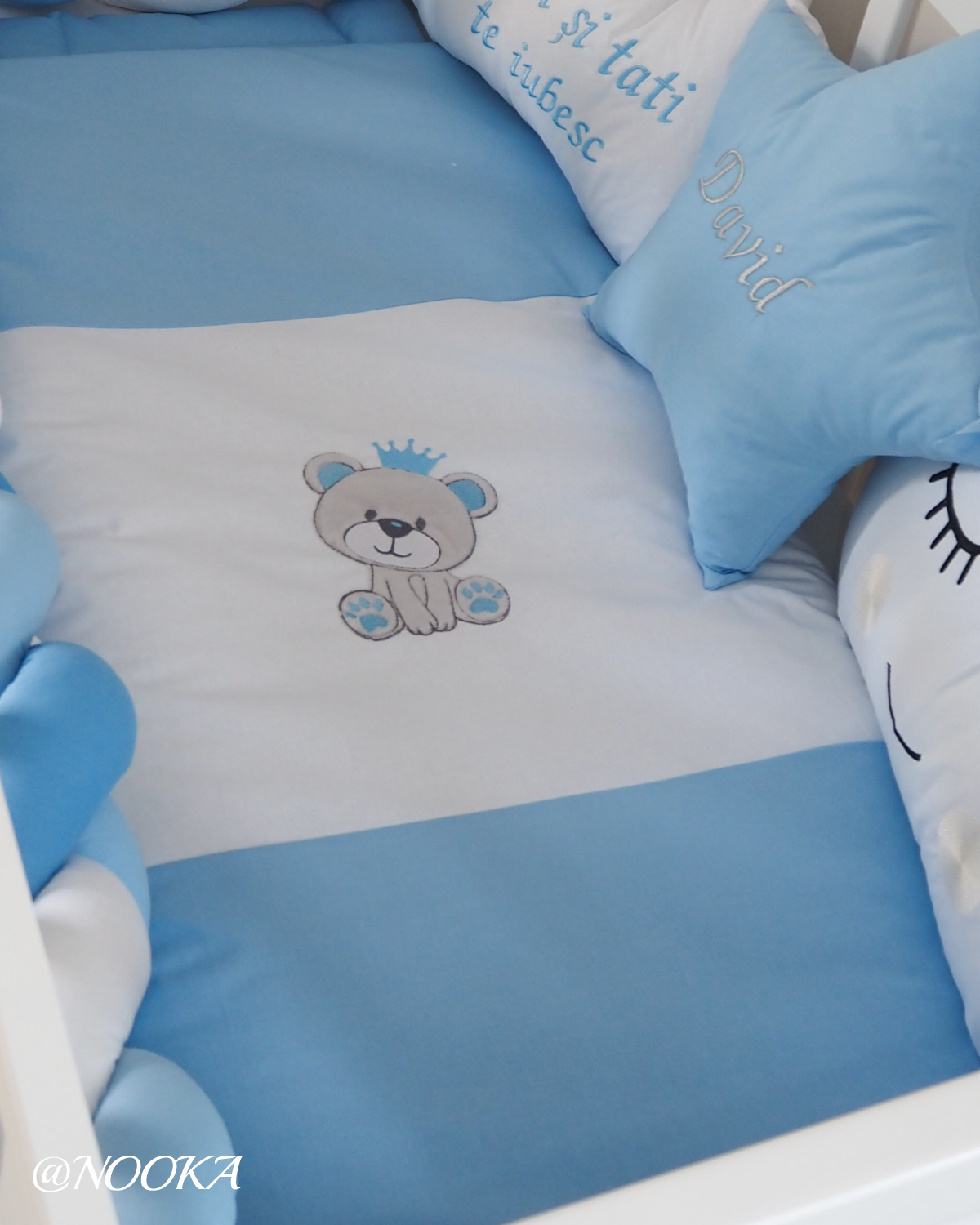 Set lenjerie PREMIUM cu laterale combinate bumper & tip perne- NOOKA Moon Dreams