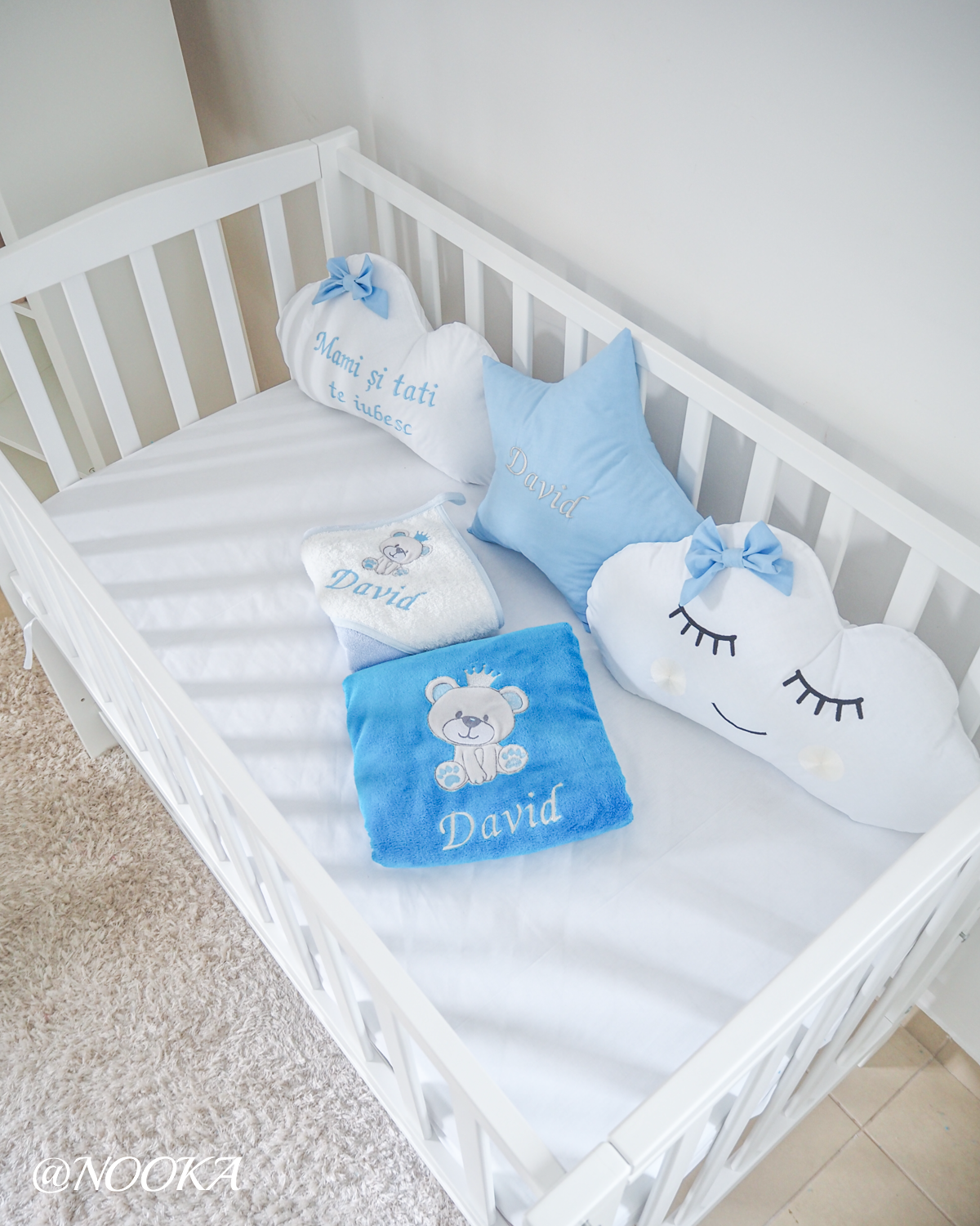 Perne decorative NOOKA - norișor personalizat