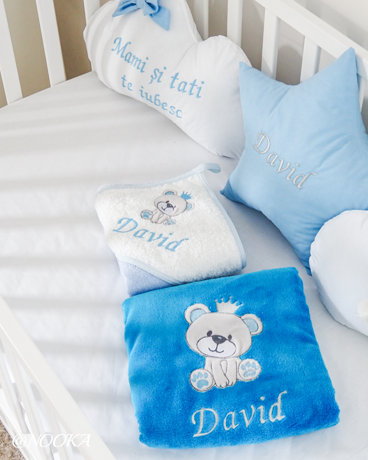 Set cadou – Păturică și prosop cu glugă