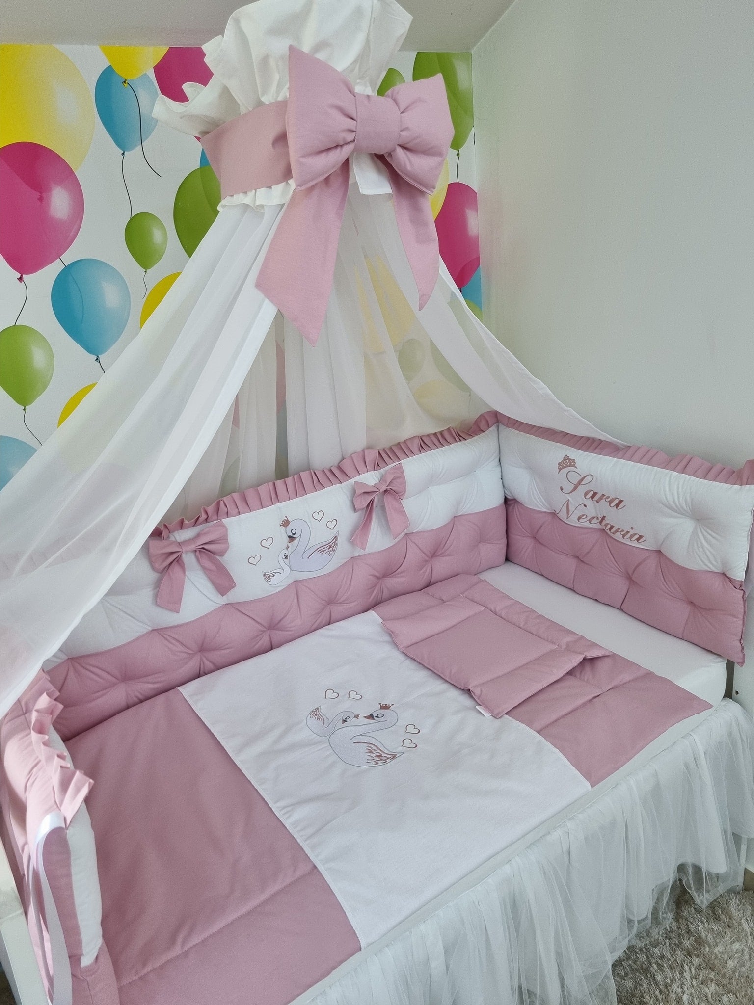 Set lenjerie PREMIUM laterale matlasate si baldachin decorativ